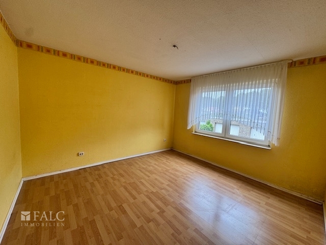 Schlafzimmer EG Links